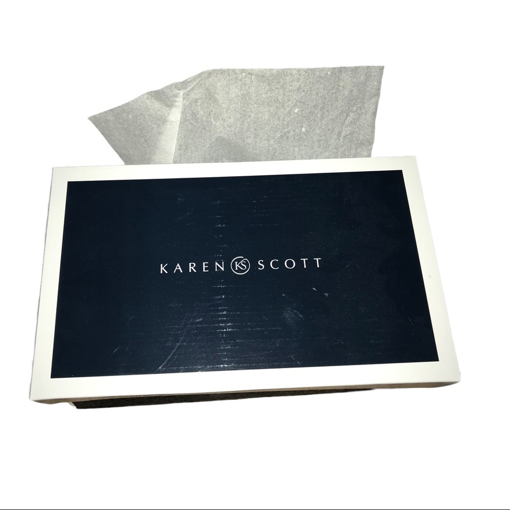 Karen Scott Shoe Box